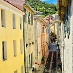 Studio moderne au cœur de Hyeres